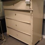 411 4229 CHEST OF DRAWERS